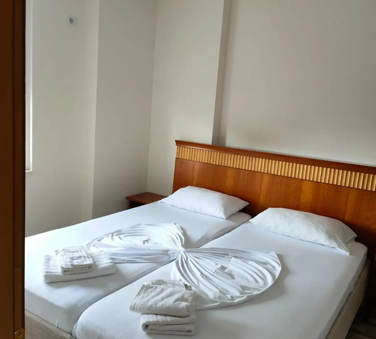 Hotel Albani Lezhë 0*,